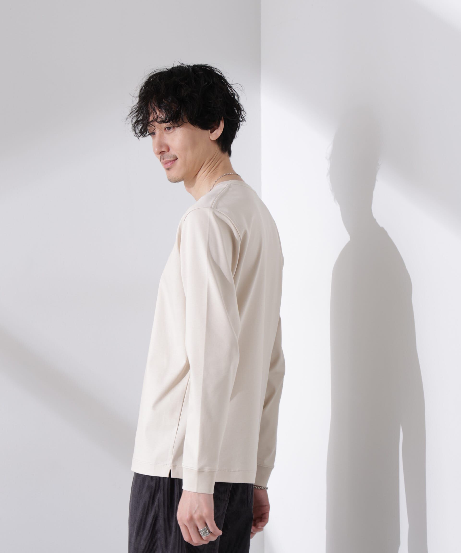 nano･universe「アンチスメル VネックTシャツ 長袖」|Tシャツ・カットソー|