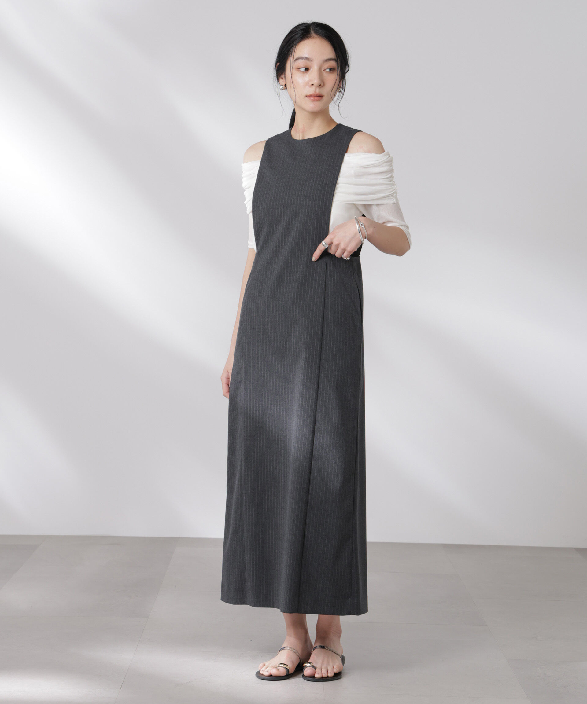 nano･universe「サイドオープンエプロンワンピース」|ワンピース|