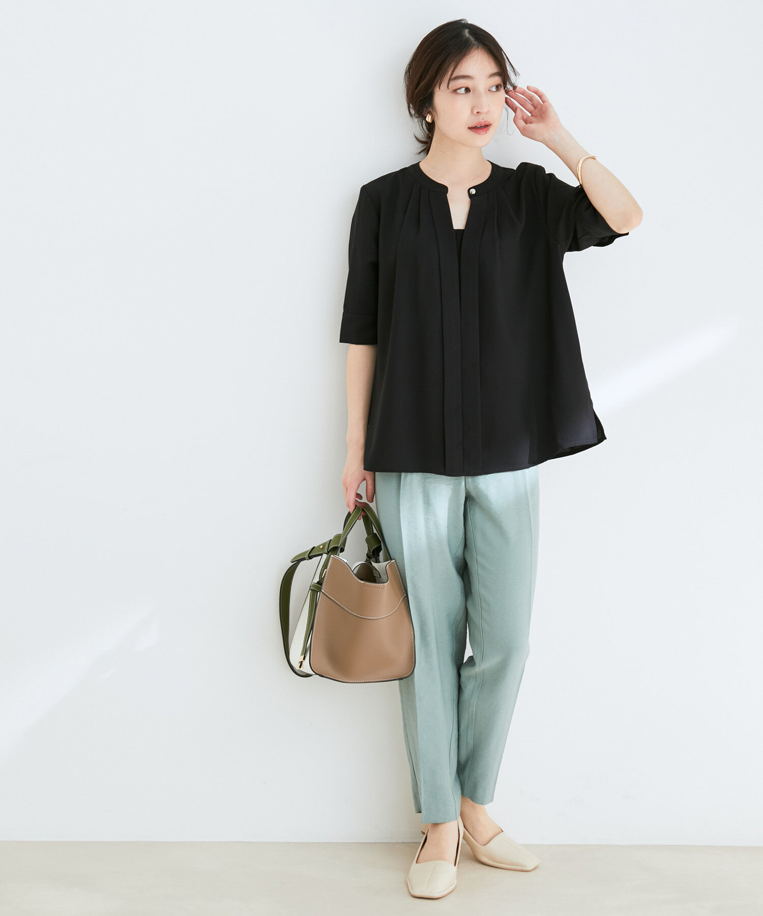 VIS「【EASY CARE】【新色追加】2WAYフロントタックブラウス」|シャツ・ブラウス|