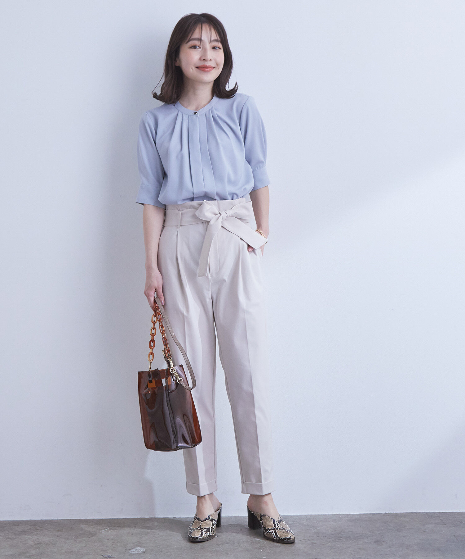 VIS「【EASY CARE】【新色追加】2WAYフロントタックブラウス」|シャツ・ブラウス|