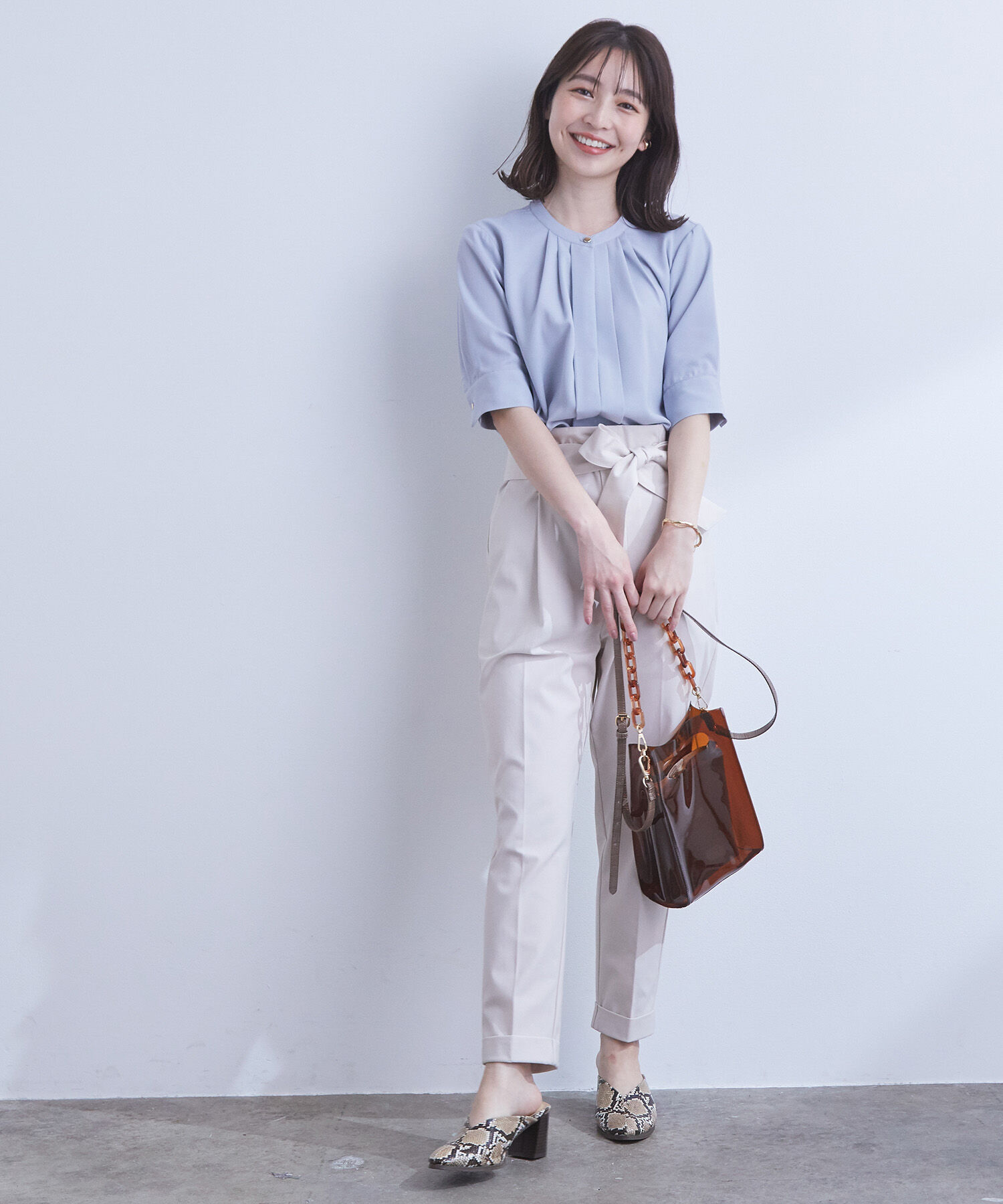 VIS「【EASY CARE】【新色追加】2WAYフロントタックブラウス」|シャツ・ブラウス|