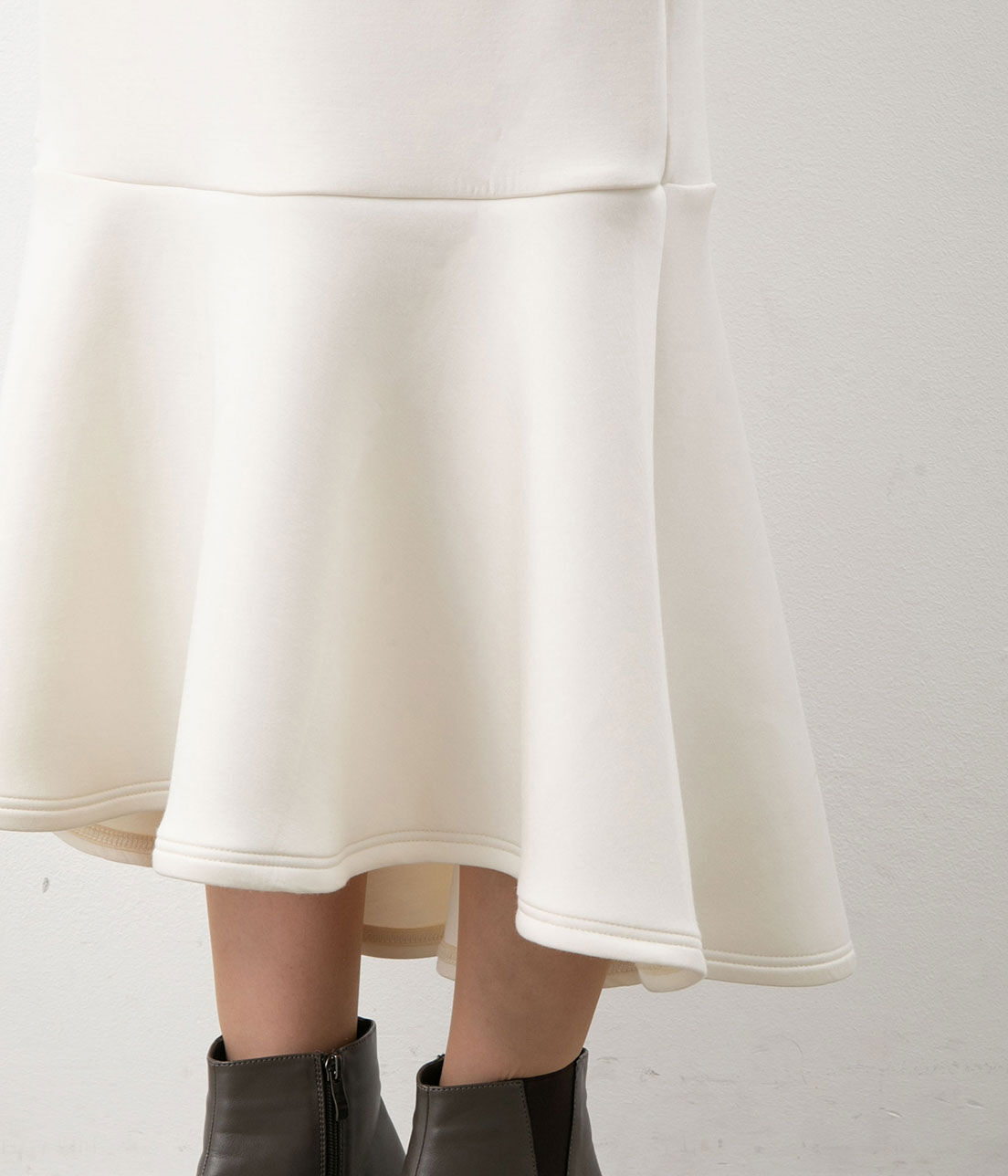 VIS「【スフレタッチ】ダンボールニットマーメイドスカート」|スカート|