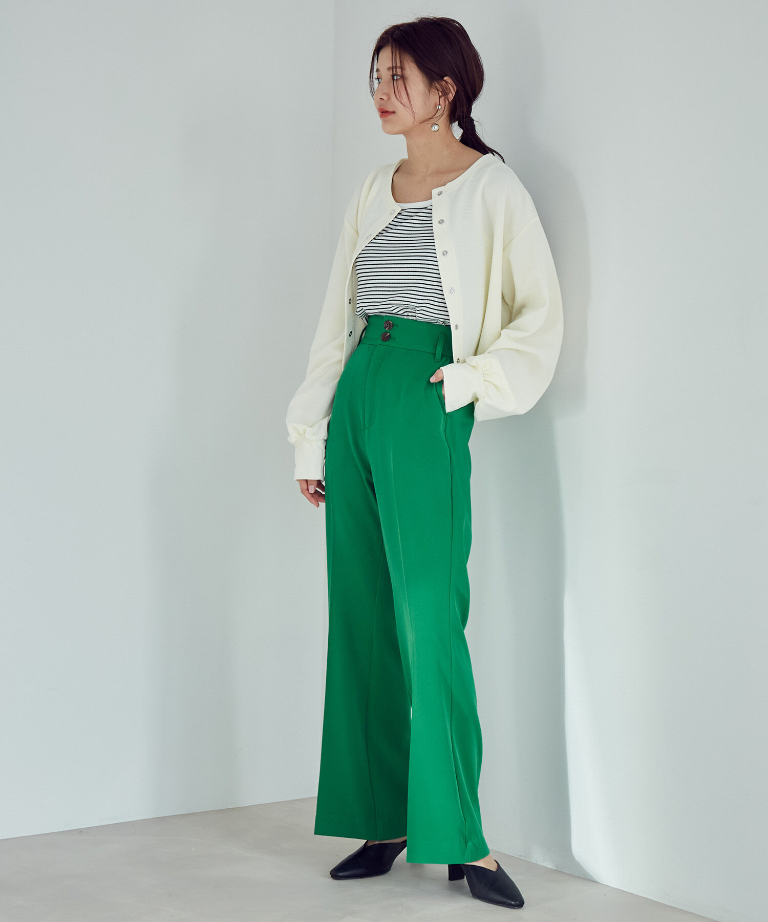 vis-a-vis「【WEB限定】【選べるカラー!コスパ最強パンツ】フレアーパンツ【洗濯機可】」|スラックス|