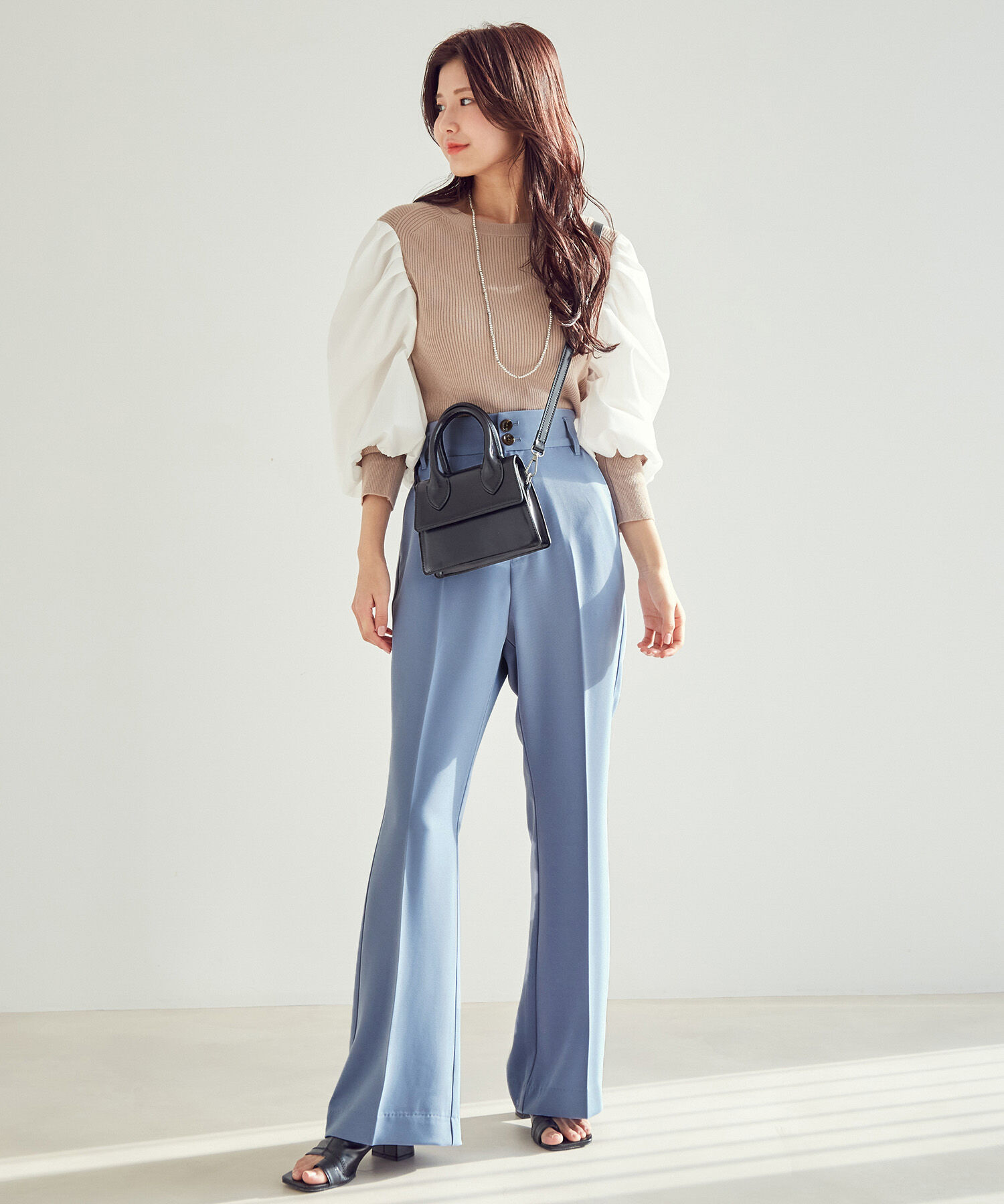 vis-a-vis「【WEB限定】【選べるカラー!コスパ最強パンツ】フレアーパンツ【洗濯機可】」|スラックス|