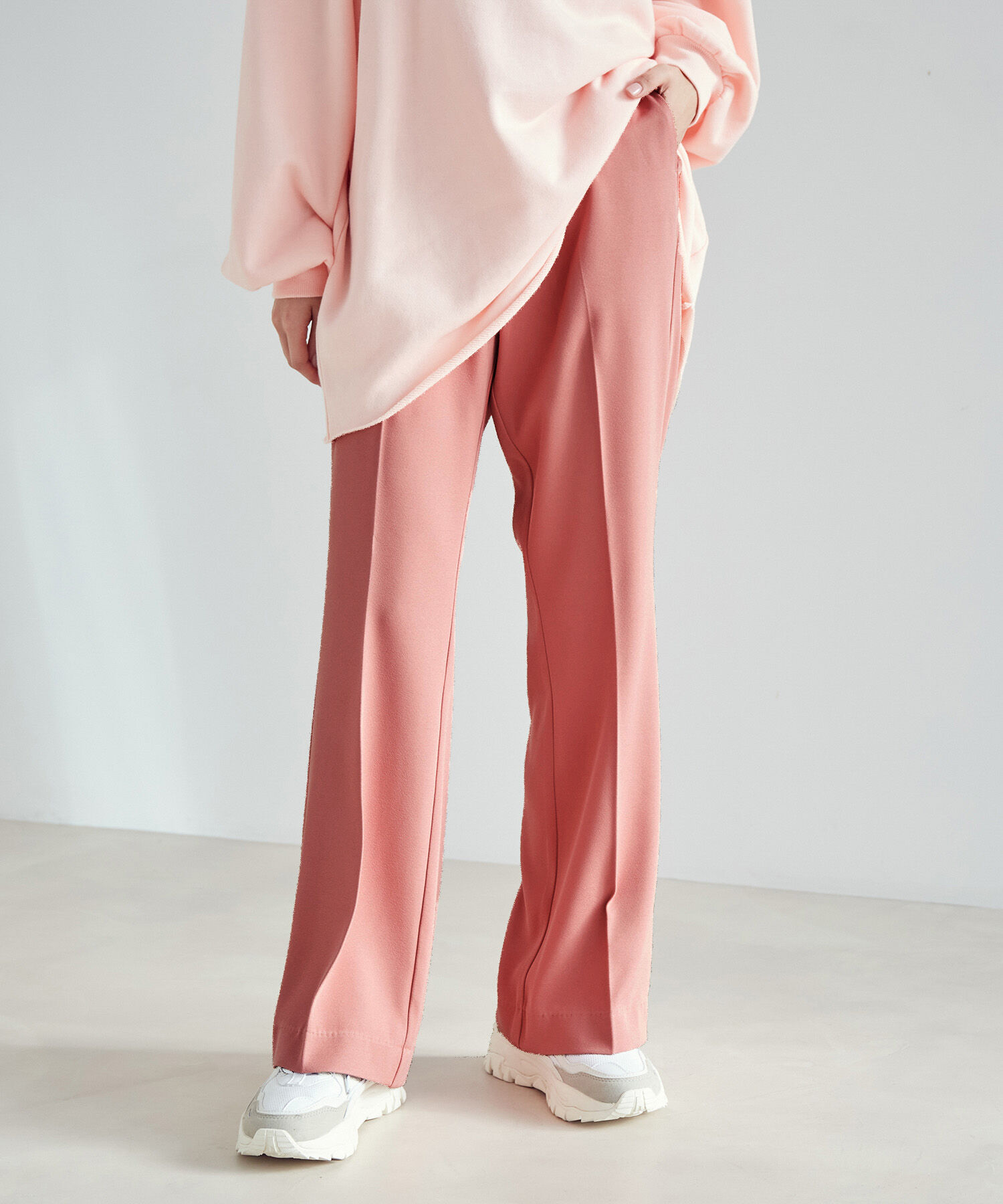 vis-a-vis「【WEB限定】【選べるカラー!コスパ最強パンツ】フレアーパンツ【洗濯機可】」|スラックス|