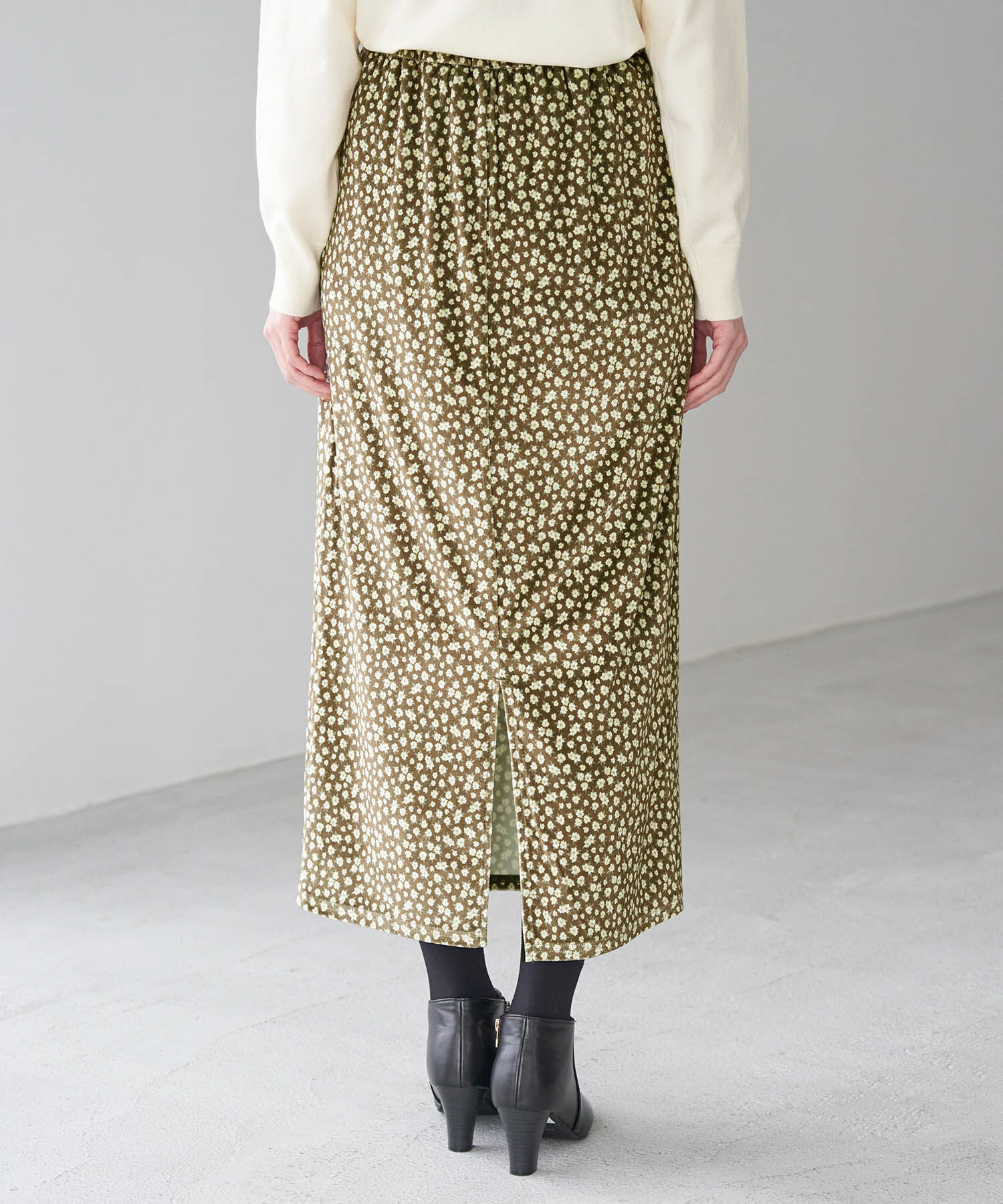 Rope&rsquo;Picnic「リンクコーデ/花柄ベロアアイラインスカート」|スカート|