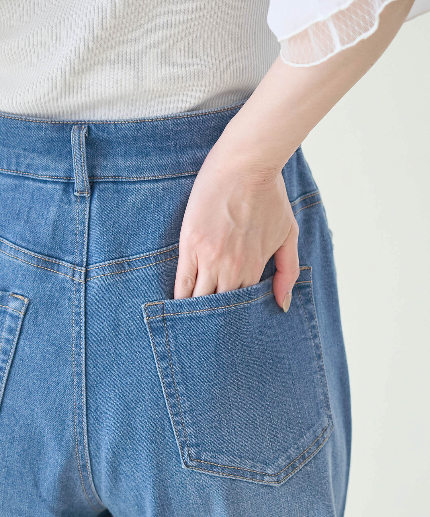 Rope&rsquo;Picnic「【ウエスト革命デニム】ウエストシェイプフレアデニムパンツ/新色追加」|デニム|