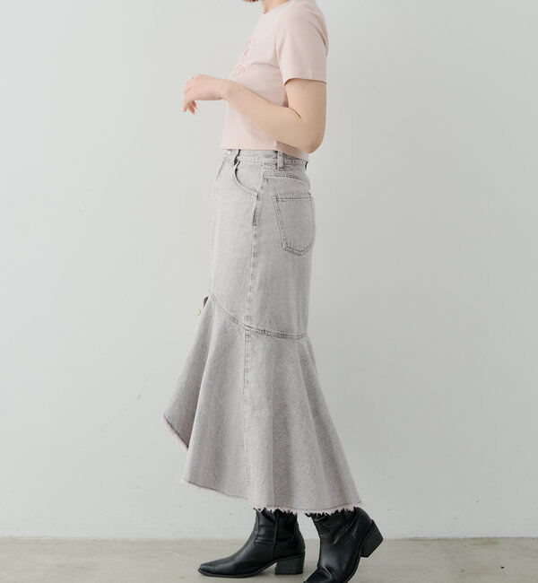  「【2サイズ展開】裾フリンジタイトフレアデニムスカート」|スカート|