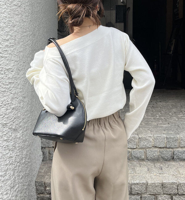  「アシメスリットボートネックニット」|ニット・セーター|