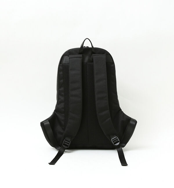 alfredoBANNISTER「【軽量、撥水】20L ユーティリティバックパック / A4サイズ対応 / 15.」|リュック|