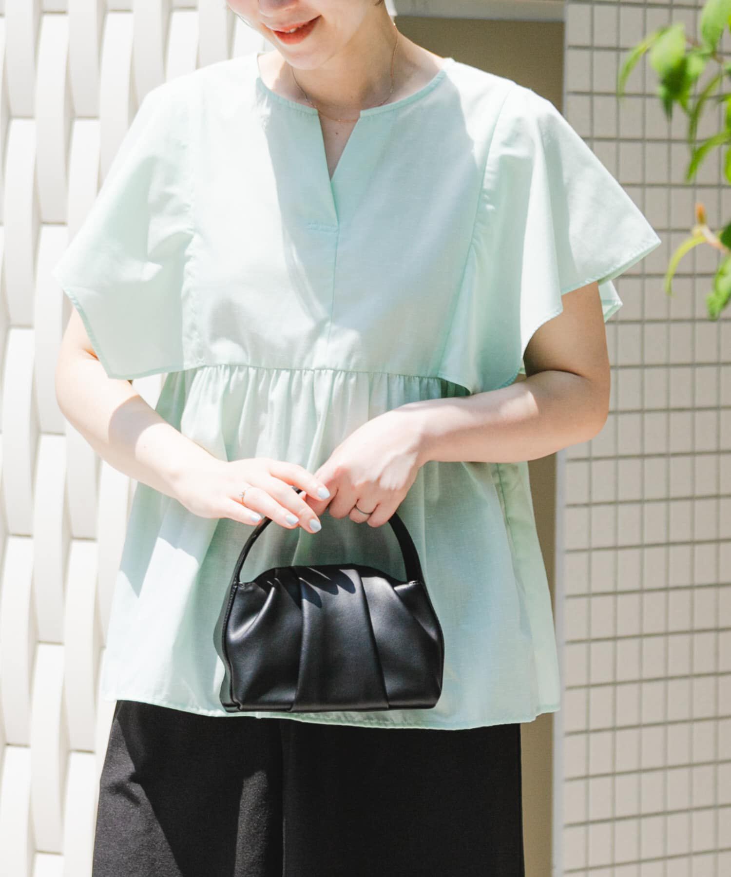 URBAN RESEARCH ROSSO「『UR TECH』F by ROSSO　スクエアスリーブブラウス」|シャツ・ブラウス|