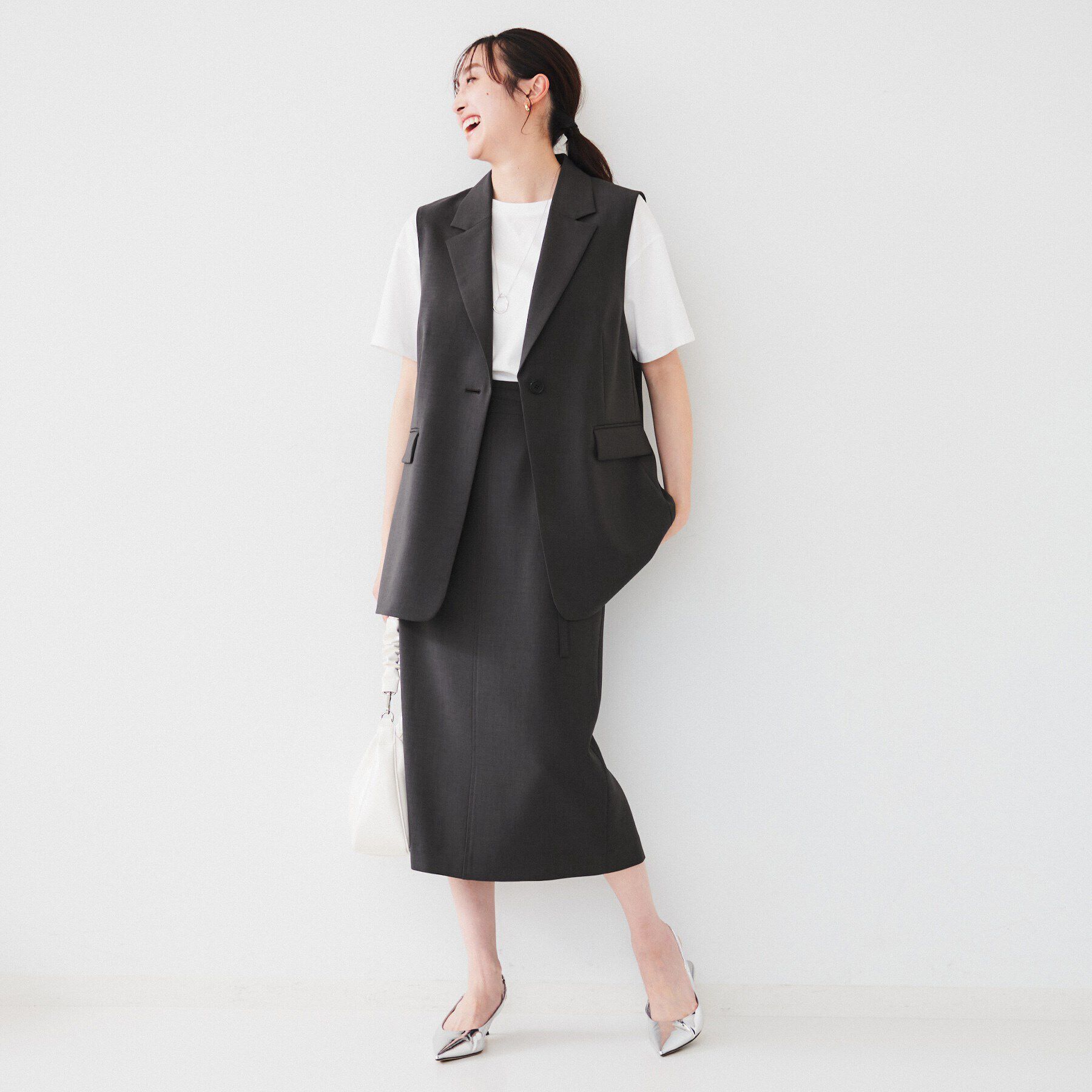 UNTITLED「【接触冷感/UV/セットアップ可能】ライトウェイト ナロースカート」|スカート|