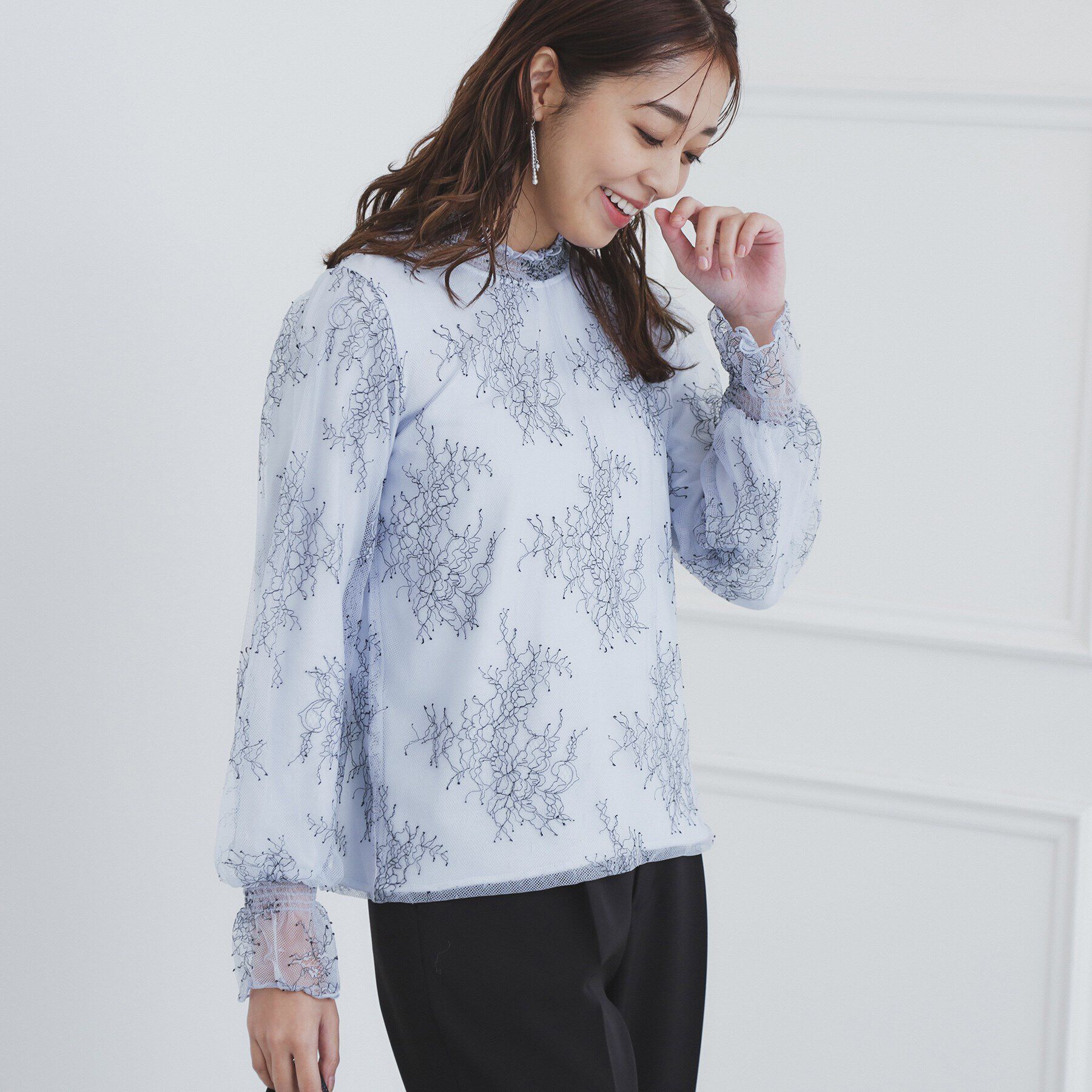 index「シャーリング総レーストップス【洗濯機洗い可】」|Tシャツ・カットソー|サックスブルー(59