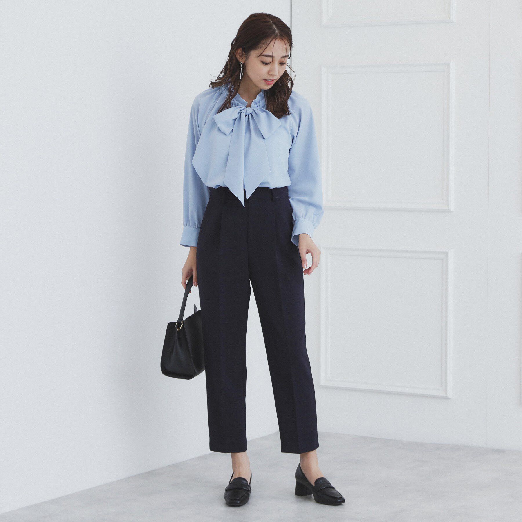 index「フリルギャザーボウタイブラウス【洗濯機可】」|シャツ・ブラウス|