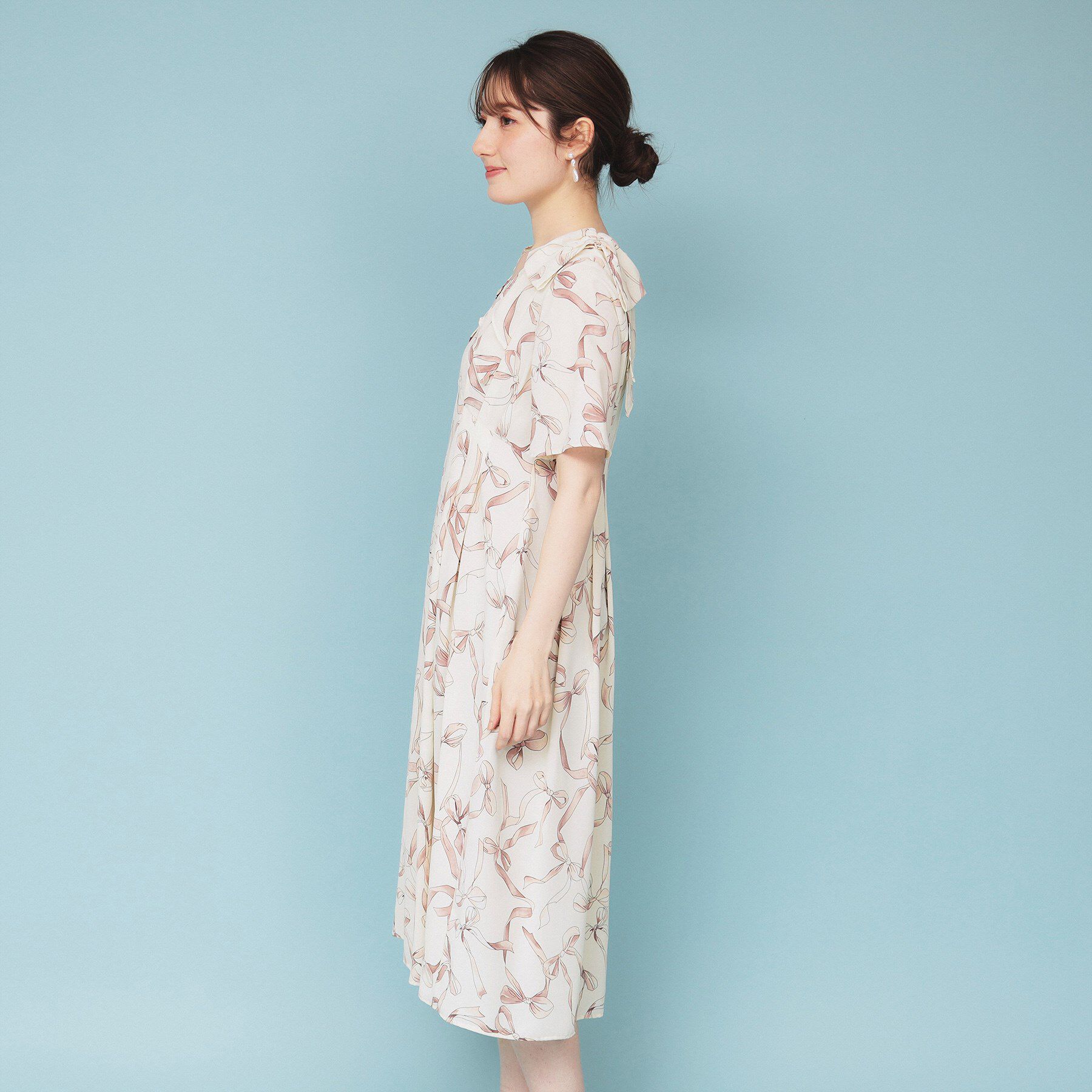 index「《美人百花掲載》リボン柄タックスリーブワンピース【洗濯機洗い可/イージーアイロン】」|ワンピース|