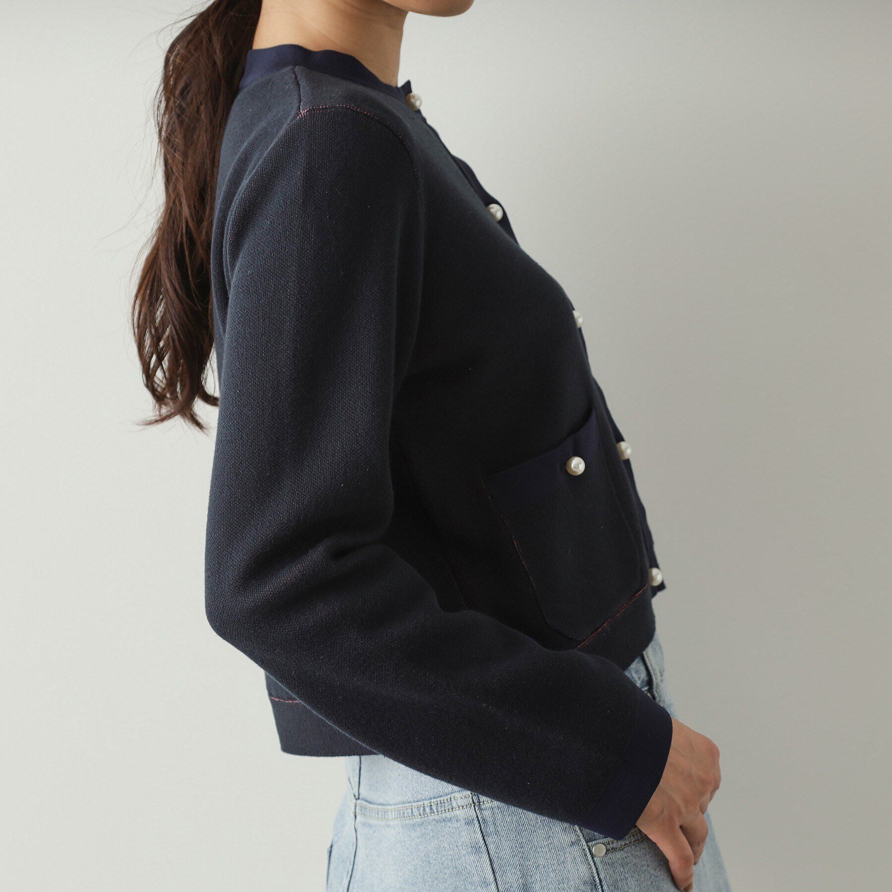 OPAQUE.CLIP「パール調ボタン配色ニットカーディガン【洗濯機洗い可】」|カーディガン|