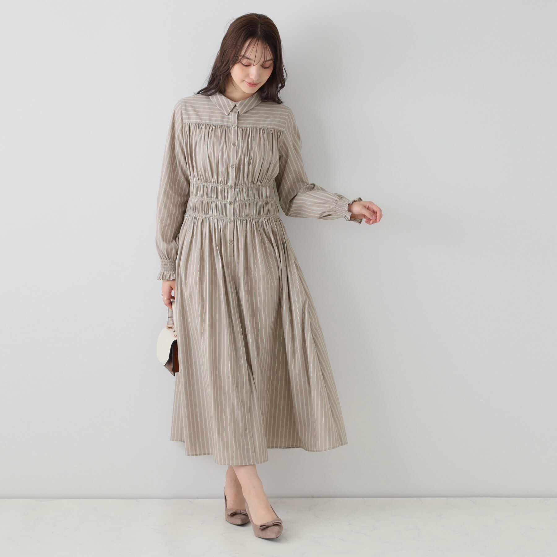 Couture broach「シャーリングシャツワンピース」|ワンピース|