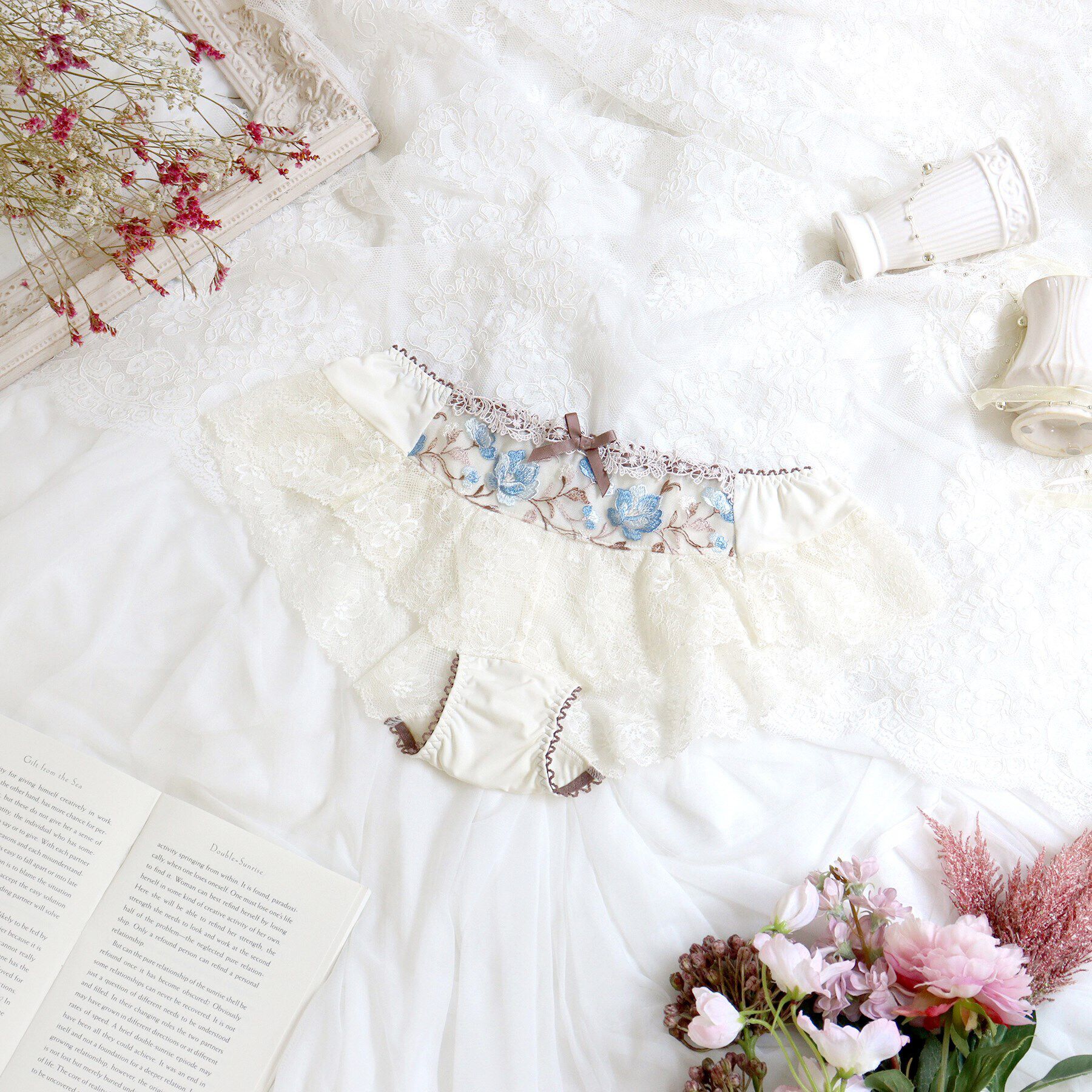 Risa Magli「ミステル フレアショーツ」|インナー|クリーム(050)