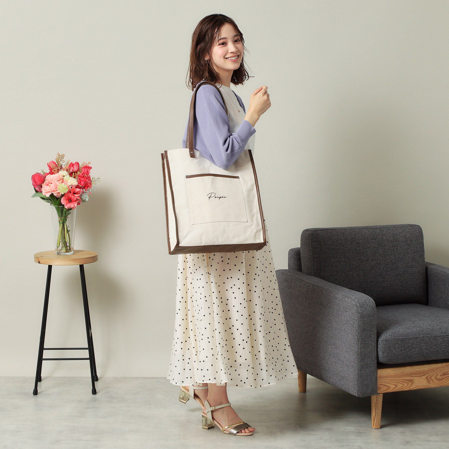 ITS&rsquo;DEMO「【推し活／A4対応】合皮パイピングキャンバストート」|トートバッグ|