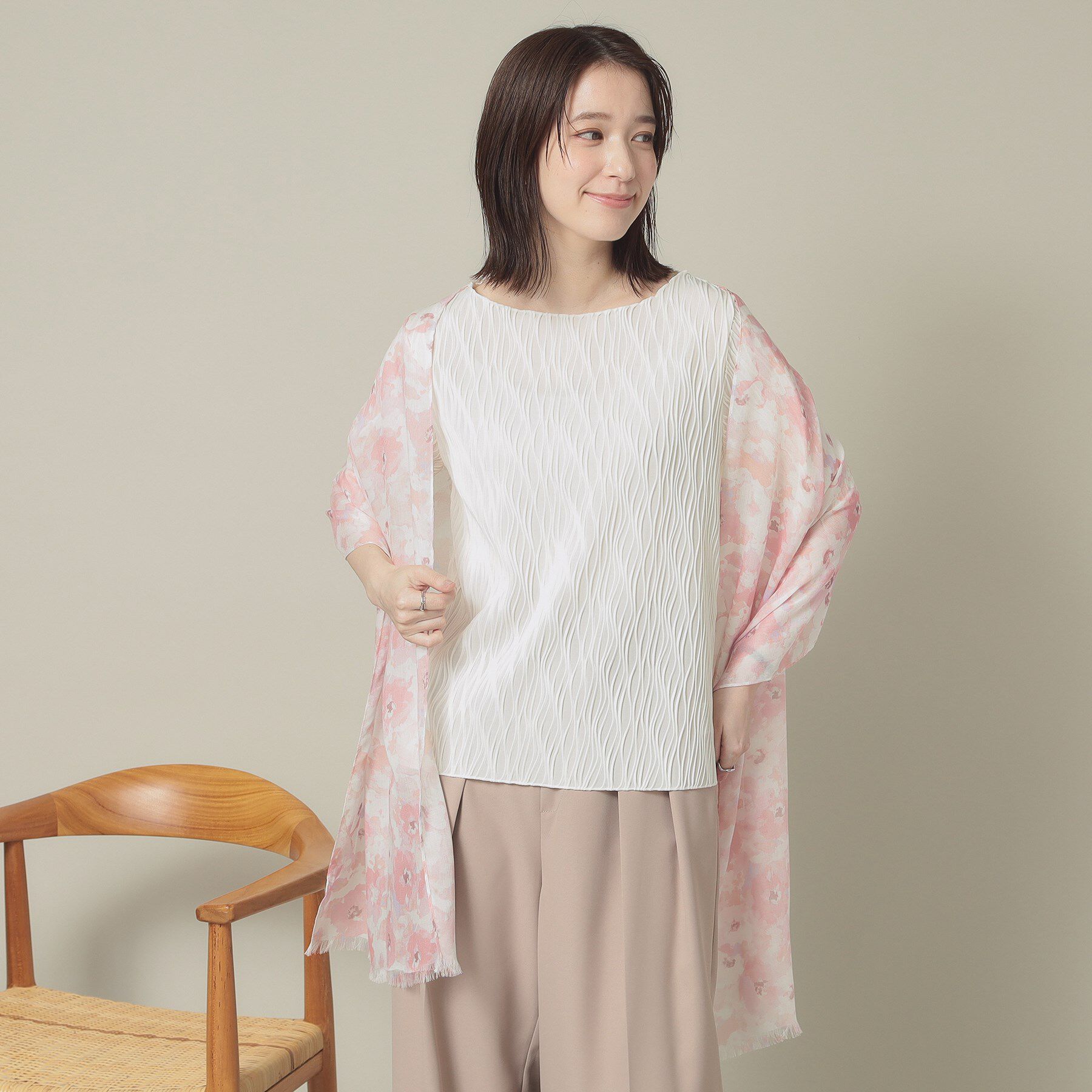 ITS&rsquo;DEMO「【UV／接触冷感／手洗い可】水彩花柄レーヨンストール」|ストール|