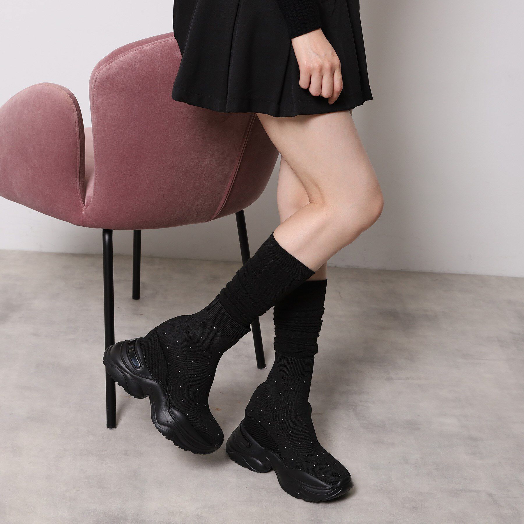 ESPERANZA「【EC先行販売】スニーカーソールラインストーンニットブーツ」|ショートブーツ|ブラック(319)