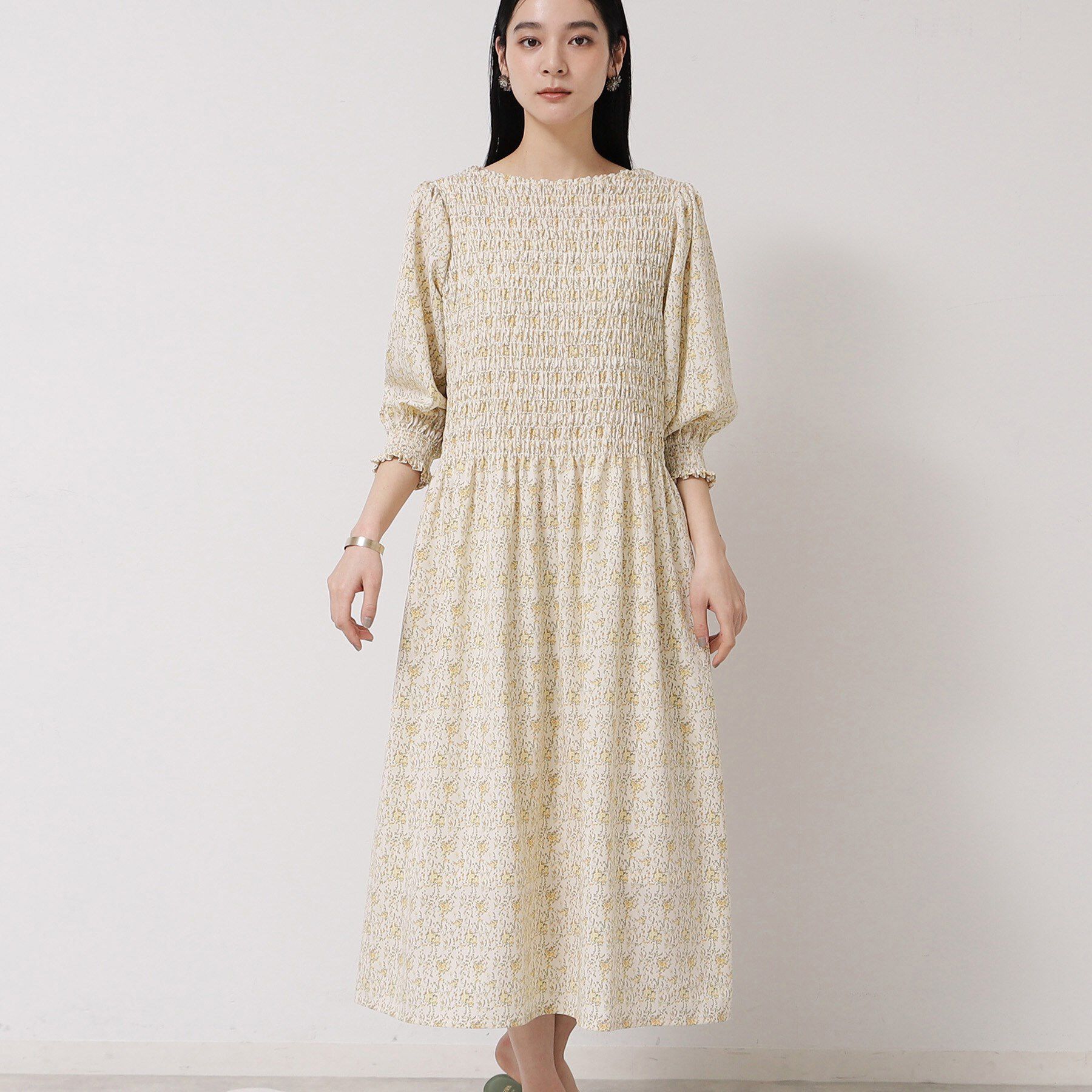 SunaUna「シャーリングフラワーワンピース」|ワンピース|