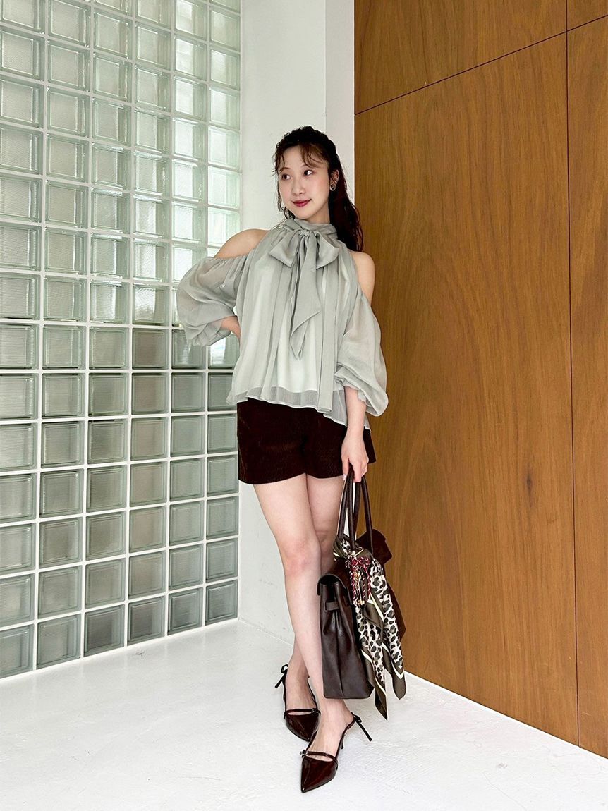 LILY BROWN「【WEB限定カラー】ドレープボウタイシフォンブラウス」|シャツ・ブラウス|