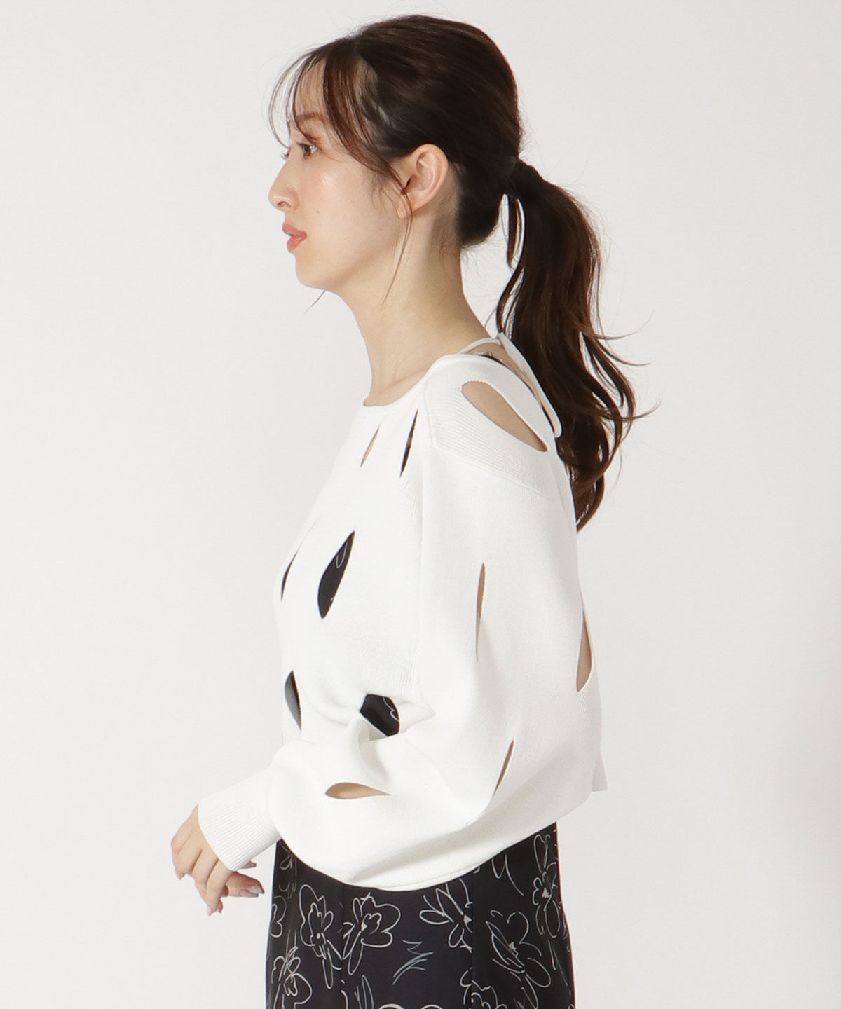 REDYAZEL「カットアウトニット」|ニット・セーター|