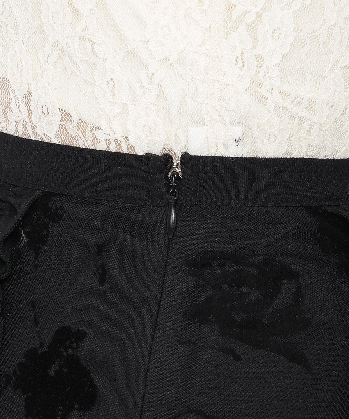 REDYAZEL「フロッキーレースタイトスカート」|タイト|