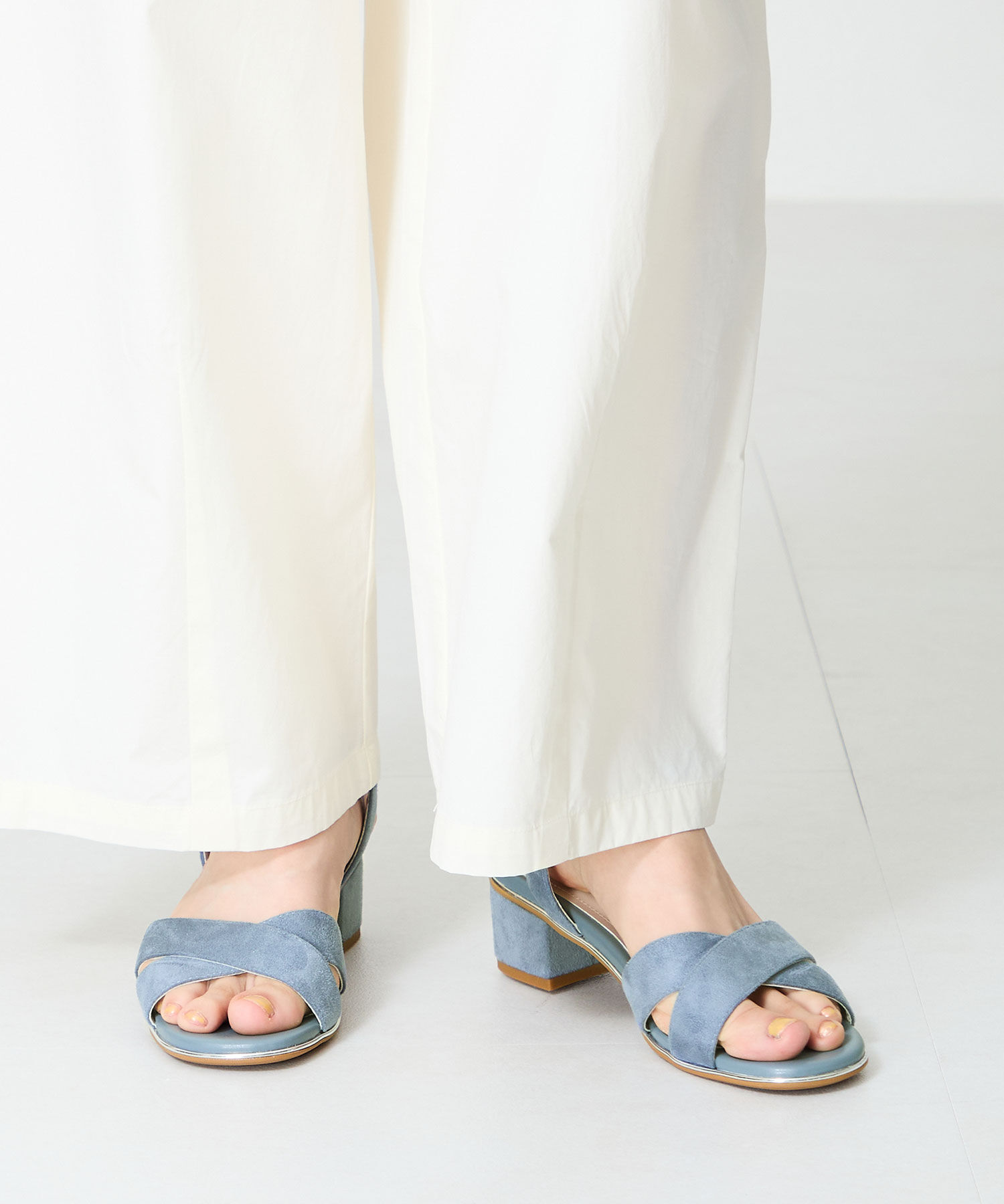 ORiental TRaffic「【WEB限定】●2025春夏新作●クロスストラップメタリックラインサンダル/55201 サンダル トレンド 人気」|サンダル|