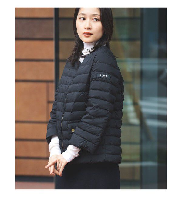 Demi-Luxe BEAMS 「TATRAS / 別注 ACACIA ノーカラー ライトダウンジャケット」|ブルゾン・スタジャン|