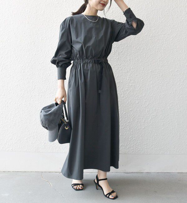 SHIPS any「SHIPS any:〈洗濯機可能〉タイプライター ベルト ギャザー ロング ワンピース」|ワンピース|チャコールグレー