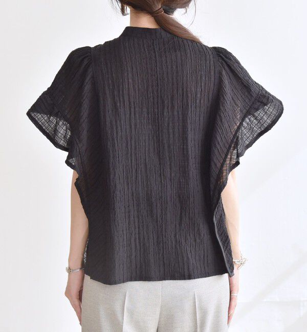 quaranciel「quaranciel:〈洗濯機可能〉スタンドカラー シアー フリル ハーフスリーブ ブラウス」|シャツ・ブラウス|