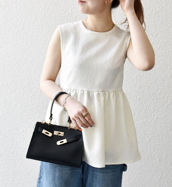 SHIPS any「SHIPS any:〈洗濯機可能〉サテン ジャカード ノースリ ペプラム リボン ブラウス」|シャツ・ブラウス|オフホワイト