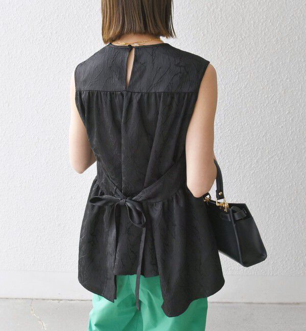 SHIPS any「SHIPS any:〈洗濯機可能〉サテン ジャカード ノースリ ペプラム リボン ブラウス」|シャツ・ブラウス|