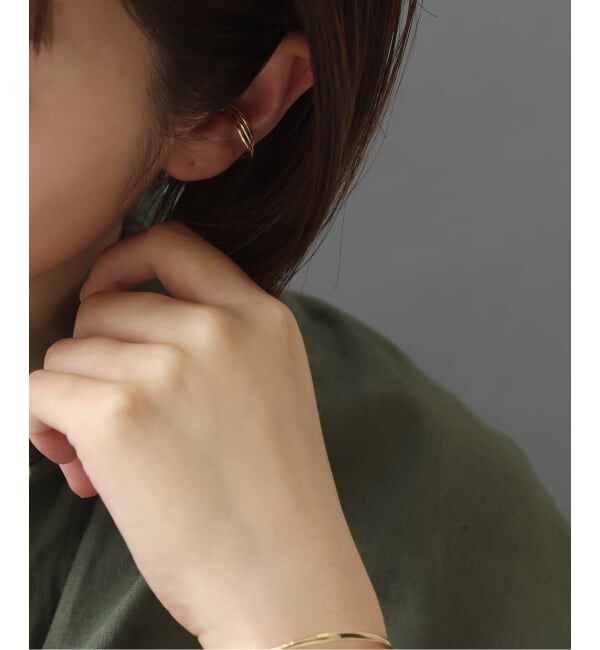 Lilas by Spick&Span「3ラインネジリイヤーカフ K10（片耳）」|イヤーカフ|ゴールド