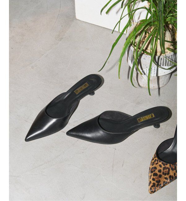 GRISE「《追加》GRISE4.5cmレザーポインテッドミュール」|パンプス|ブラック