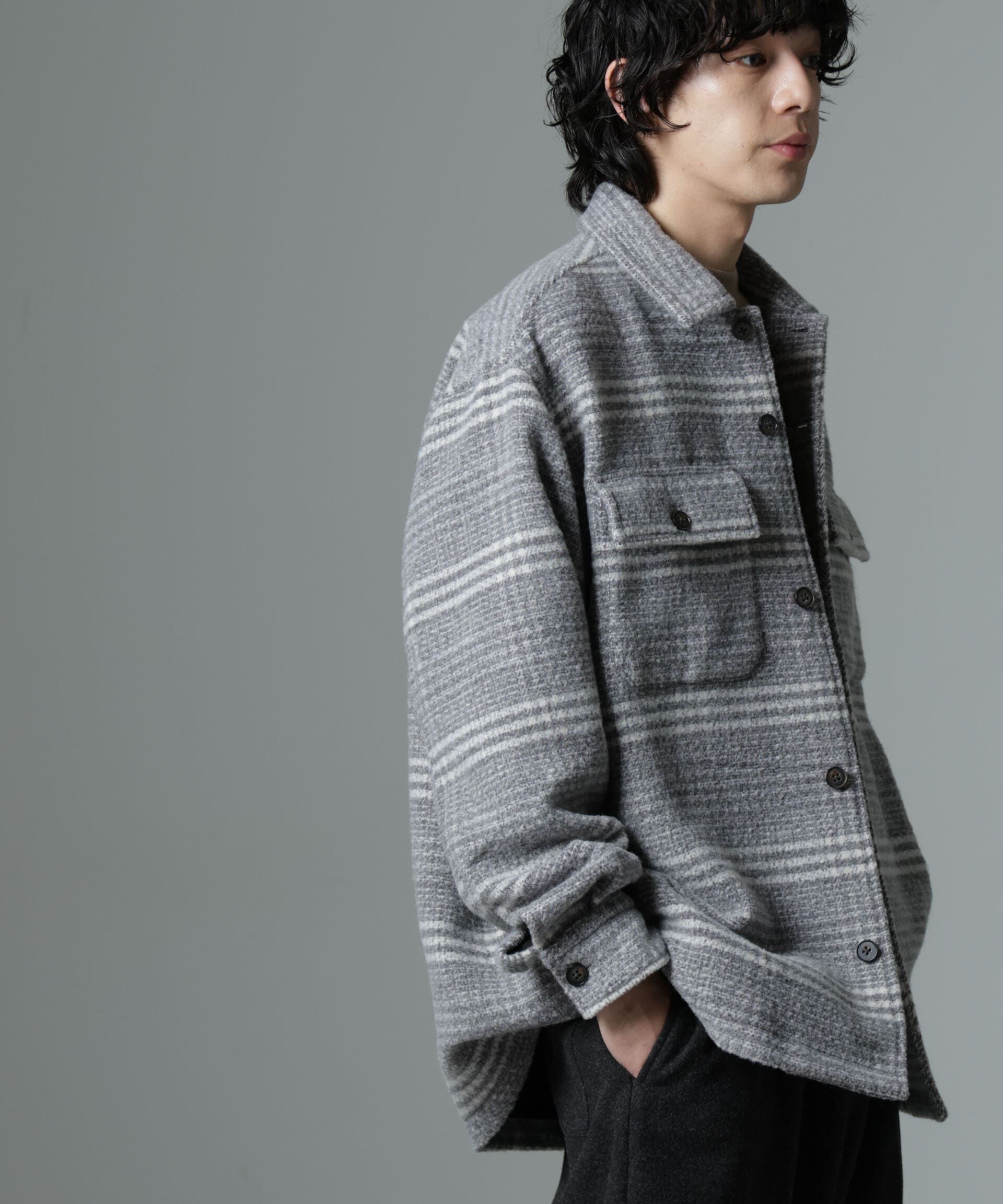 nano･universe「スライバーライクシャギーシャツブルゾン」|ブルゾン・スタジャン|