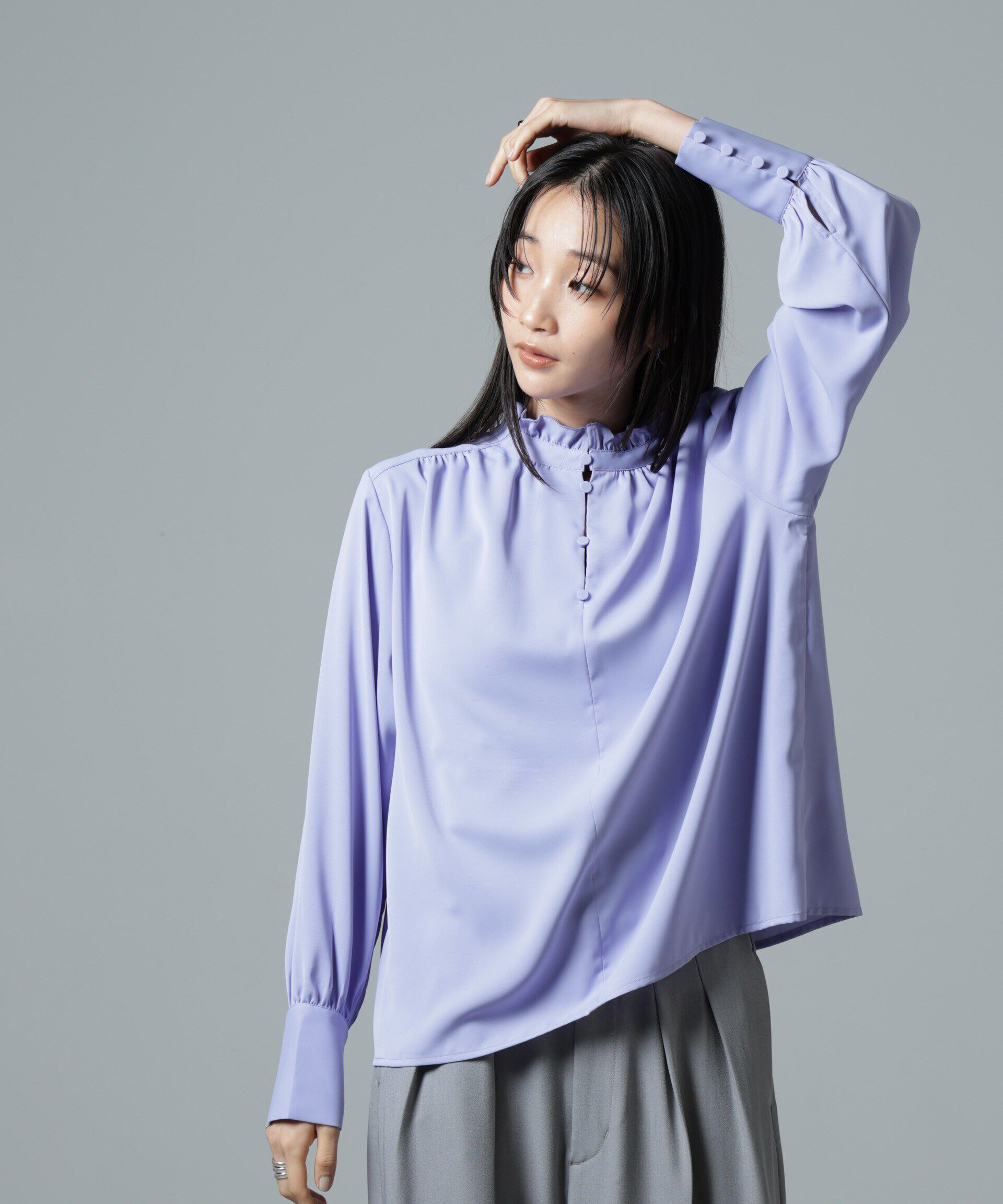 nano･universe「2wayスタンドカラーギャザーブラウス」|シャツ・ブラウス|