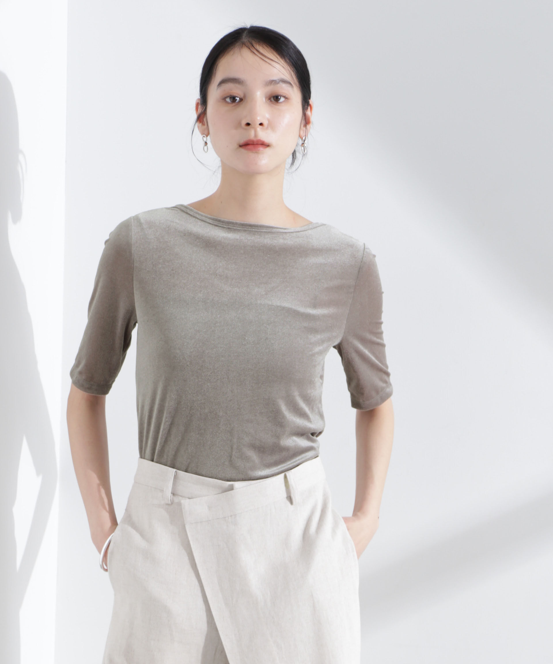 nano･universe「シアーベロアバックオープン5分袖Tシャツ」|Tシャツ・カットソー|