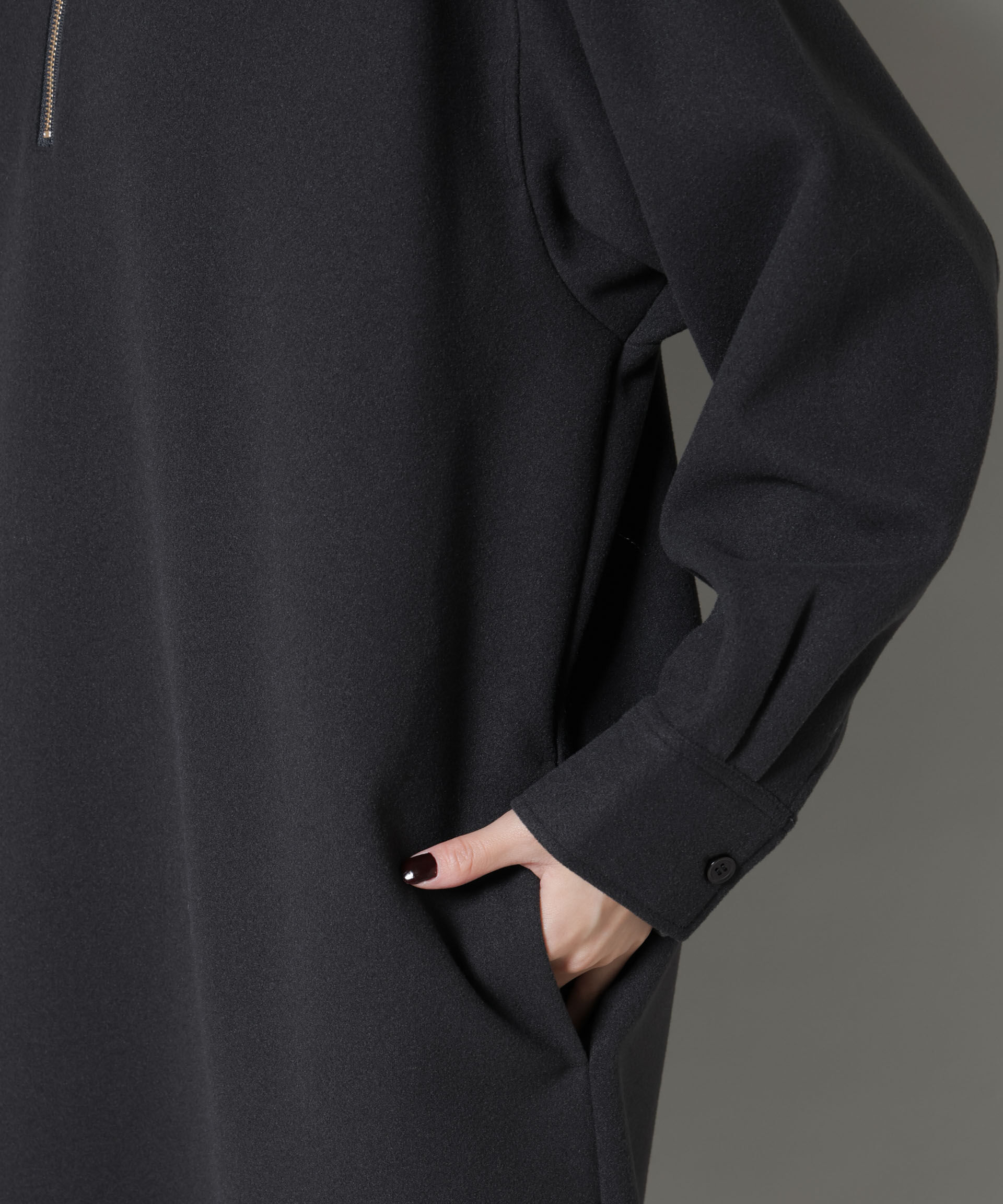 nano･universe「ソフトメルトンジャージーハーフジップワンピース」|ワンピース|