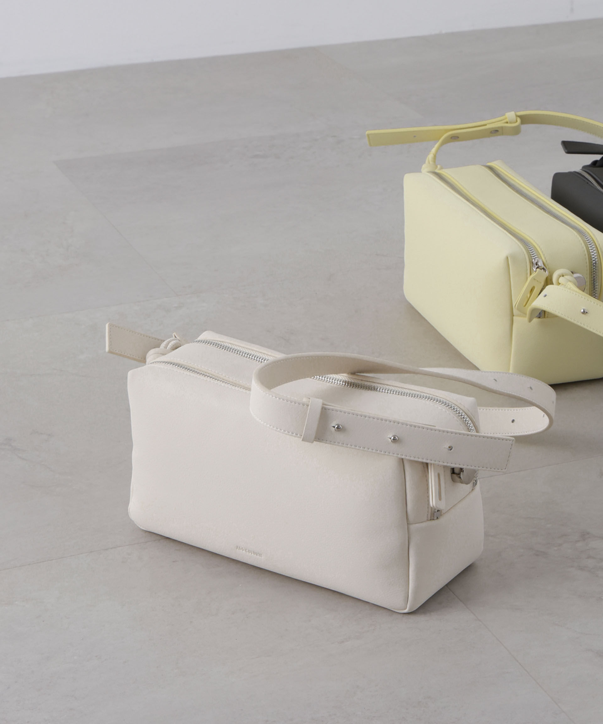 nano･universe「ADD CULUMN/TABLET BOX」|ショルダー・メッセンジャー|アイボリー7