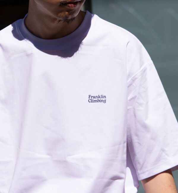 GLOSTER「【Franklin Climbing】FLEX TECH グラフィックバックプリント 半袖Tシャツ」|Tシャツ・カットソー|