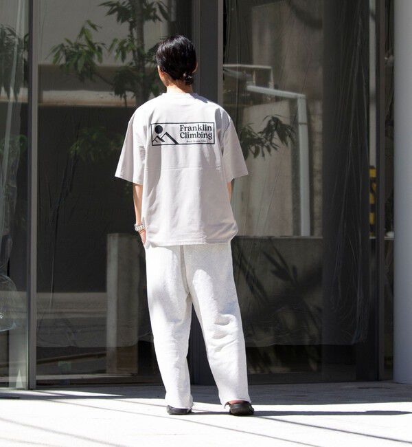 GLOSTER「【Franklin Climbing】FLEX TECH グラフィックバックプリント 半袖Tシャツ」|Tシャツ・カットソー|
