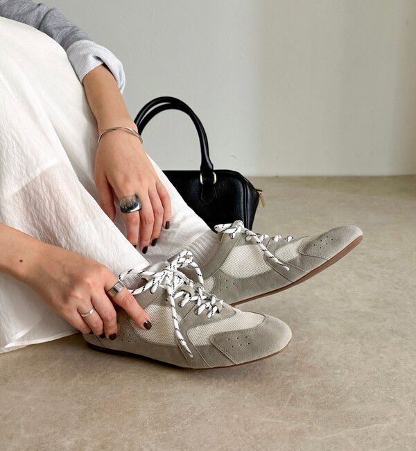 fredy emue「スマートメッシュスニーカー」|スニーカー|ライトグレー