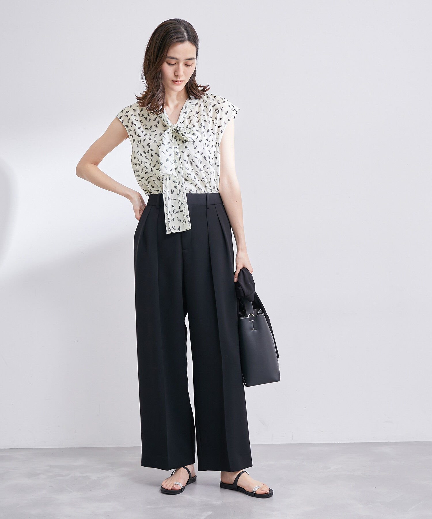 ROPE「【雑誌掲載】【洗える】前後2WAYフレンチスリーブボウタイブラウス/セットアップ対応」|シャツ・ブラウス|