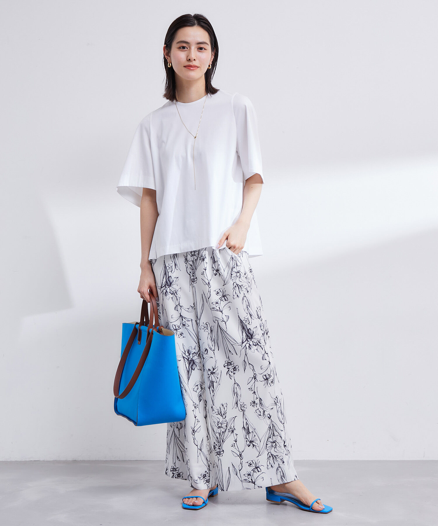 ROPE「【高評価】【エディター三尋木奈保さんコラボ】大人きれいめ ツヤ感Tシャツ」|Tシャツ・カットソー|