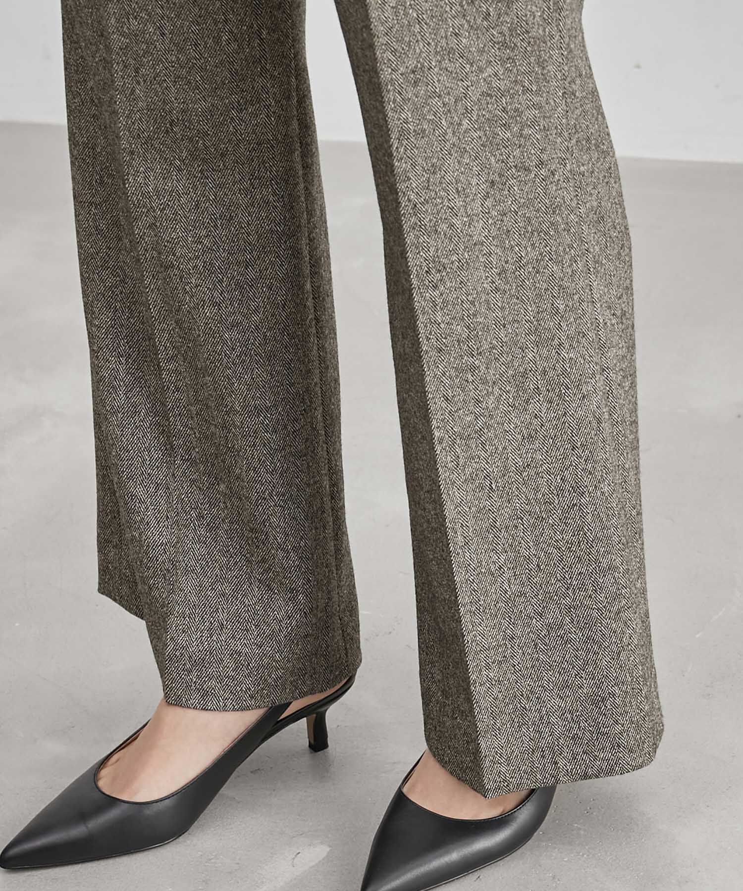 ROPE「【雑誌掲載】ヘリンボーンセミフレアーパンツ/セットアップ対応」|その他|