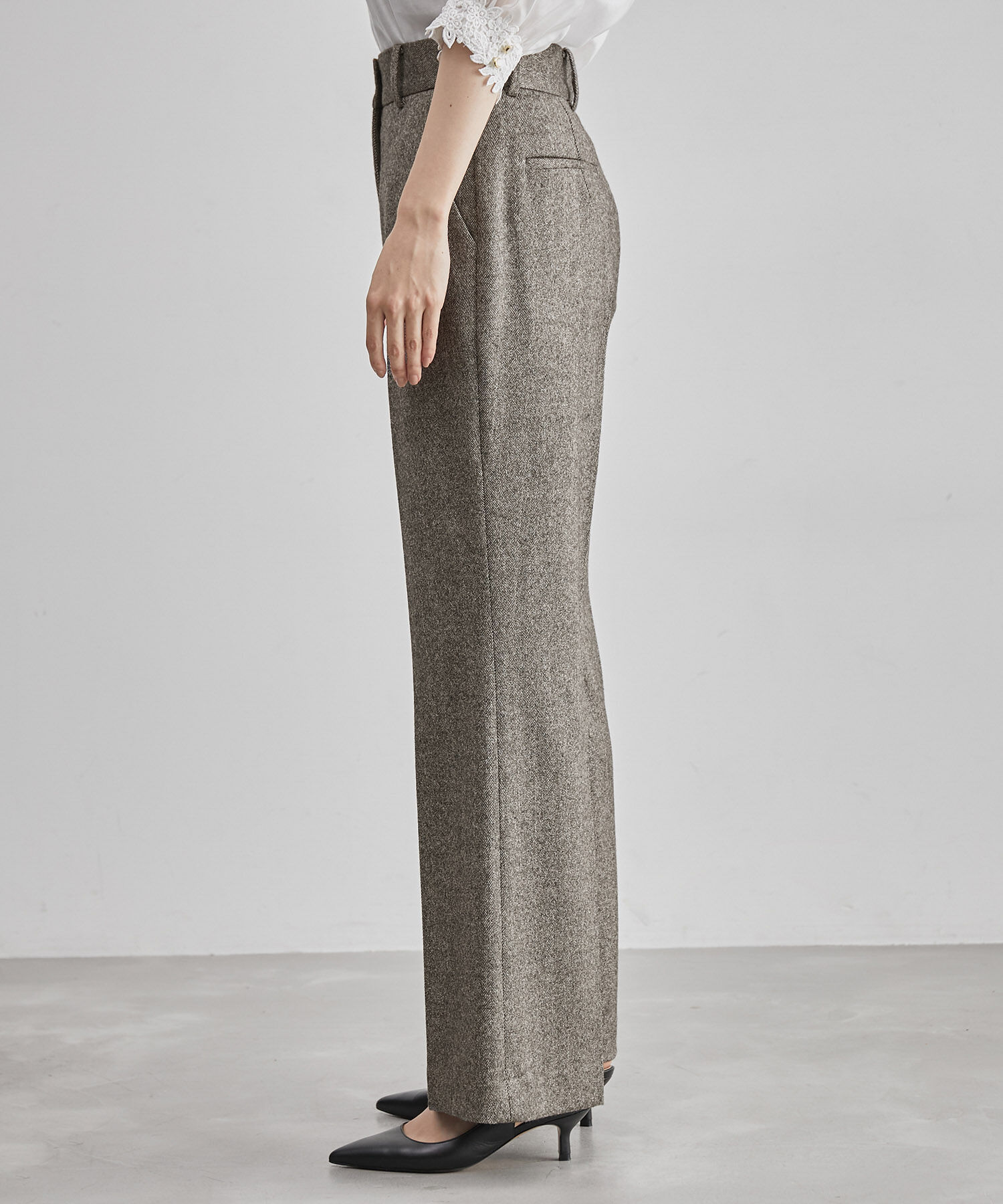 ROPE「【雑誌掲載】ヘリンボーンセミフレアーパンツ/セットアップ対応」|その他|