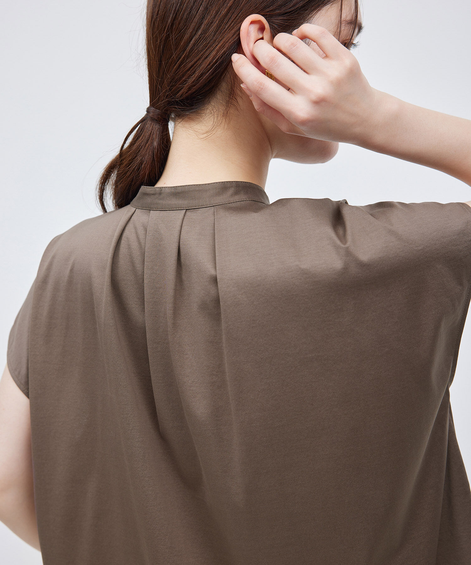 ROPE「【洗える】クリア天竺ラッフルフレンチスリーブカットソー」|シャツ・ブラウス|